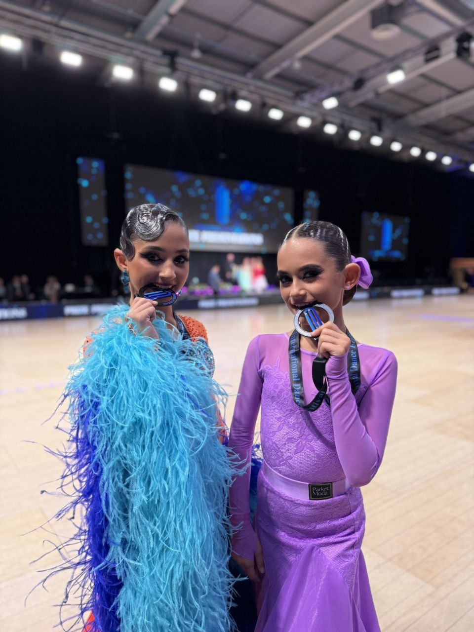 Танцевальная сборная Приднестровья по спортивным бальным танцам выиграла 12 медалей на «International Dance Festival»: 6 золотых, 3 серебряных и 3 бронзовых Танцевальная сборная Приднестровья по спортивным бальным танцам выиграла 12 медалей на «International Dance Festival»: 6 золотых, 3 серебряных и 3 бронзовых