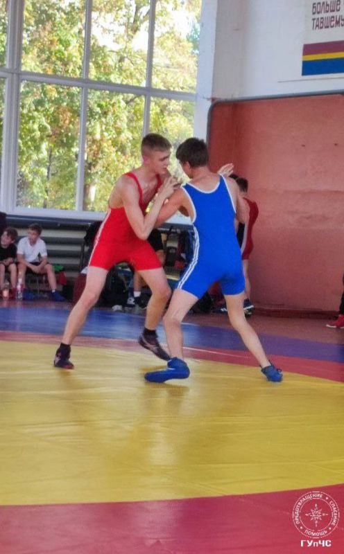 Награды школьникам. В Бендерах и Каменке прошли турниры по греко-римской борьбе и дзюдо в рамках детского фестиваля спорта Награды школьникам. В Бендерах и Каменке прошли турниры по греко-римской борьбе и дзюдо в рамках детского фестиваля спорта