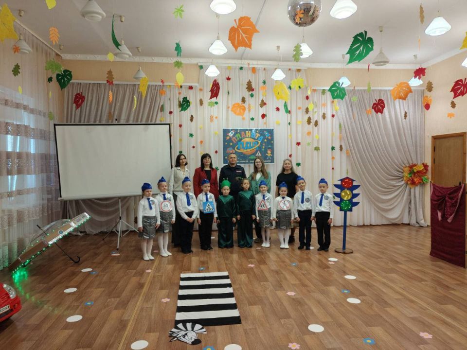 В Тирасполе проходит конкурс среди дошкольных учреждений «Дружная семья ЮИД на страже ПДД» В Тирасполе проходит конкурс среди дошкольных учреждений «Дружная семья ЮИД на страже ПДД»
