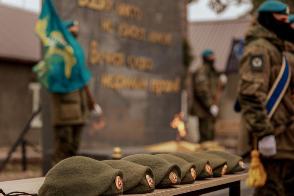 Сегодня в Приднестровье отмечают День военного разведчика Сегодня в Приднестровье отмечают День военного разведчика
