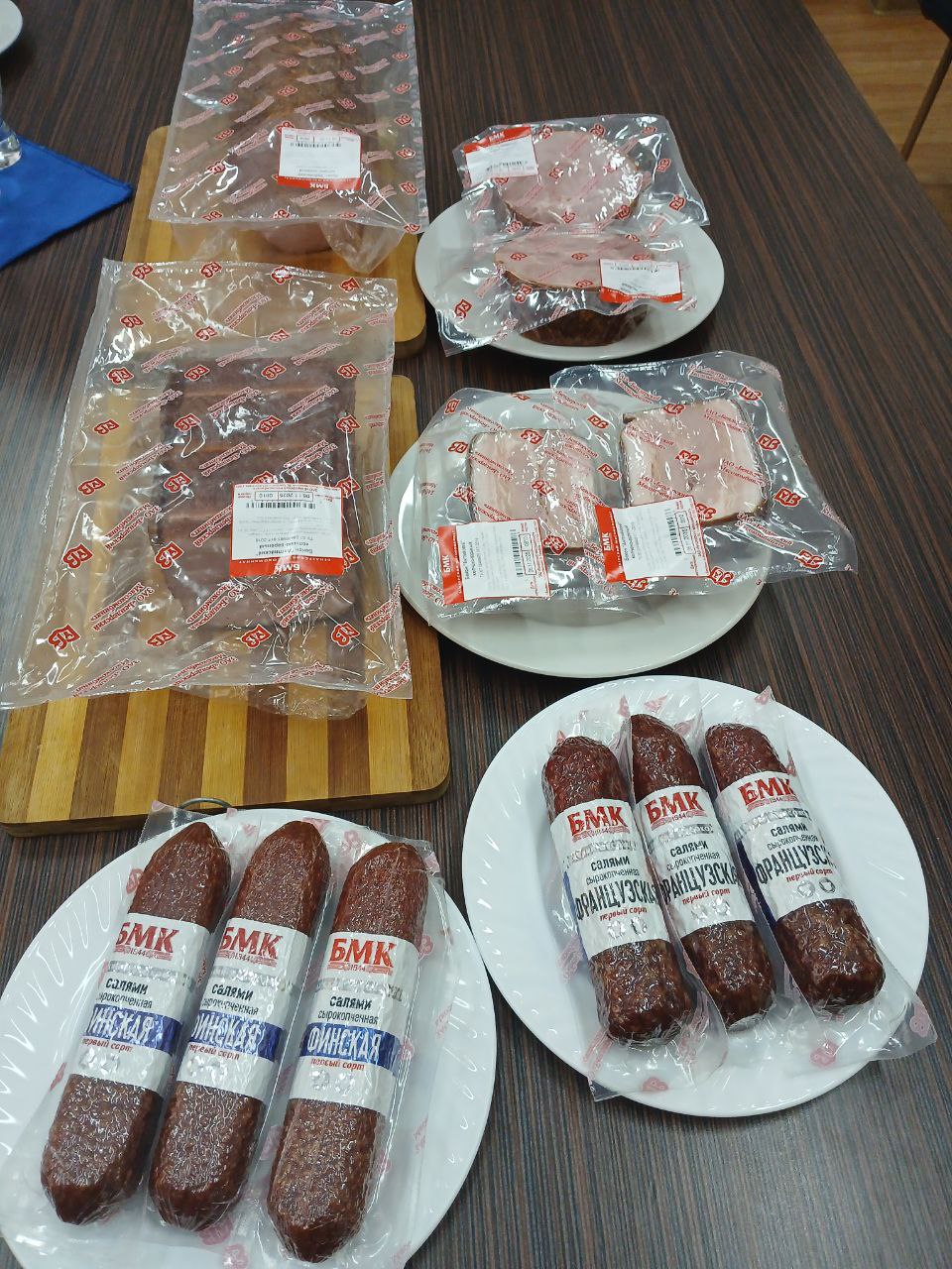 «Финская», «Салями французская», «Рулет рублёвский» и «Бекон английский» — такие продукты «Бендерский мясокомбинат» представил на конкурс «Приднестровское качество-2025» «Финская», «Салями французская», «Рулет рублёвский» и «Бекон английский» — такие продукты «Бендерский мясокомбинат» представил на конкурс «Приднестровское качество-2025»