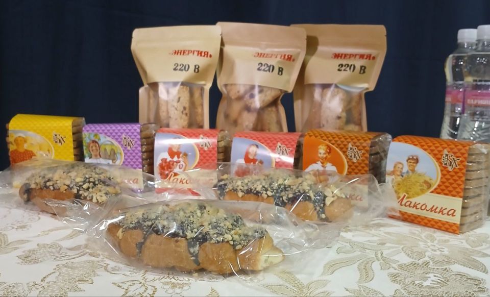 Слойку «Юбилейная», сахарное печенье «Лакомка» с маком и «Энергия 220 В» представил на конкурс «Приднестровское качество» Бендерский хлебокомбинат