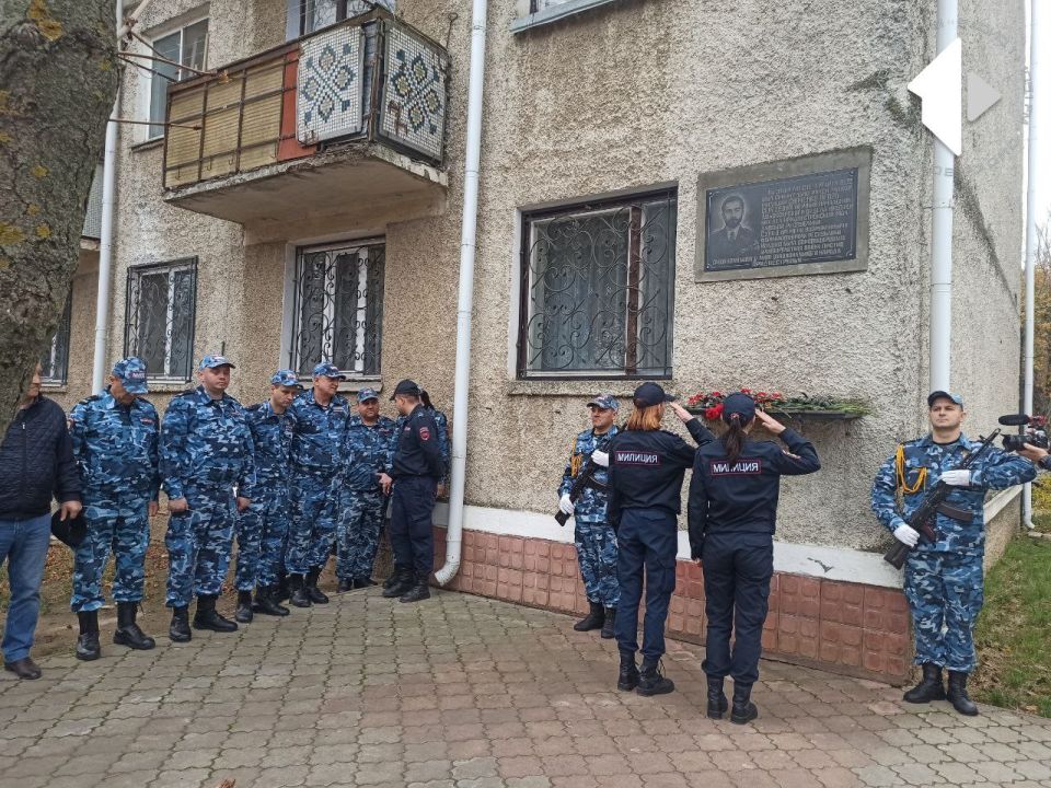 В Дубоссарах почтили память первого начальника дубоссарской милиции Игоря Сипченко