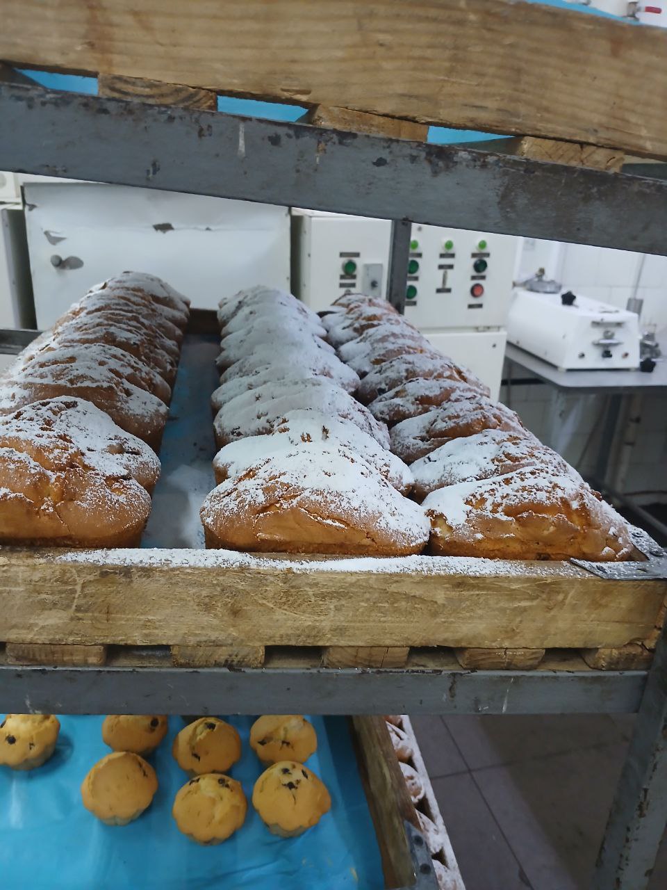 Слойку «Юбилейная», сахарное печенье «Лакомка» с маком и «Энергия 220 В» представил на конкурс «Приднестровское качество» Бендерский хлебокомбинат Слойку «Юбилейная», сахарное печенье «Лакомка» с маком и «Энергия 220 В» представил на конкурс «Приднестровское качество» Бендерский хлебокомбинат