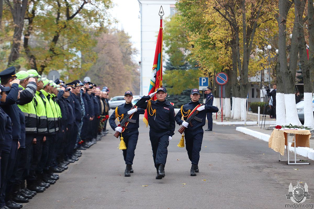 Верность присяге — верность народу Верность присяге — верность народу