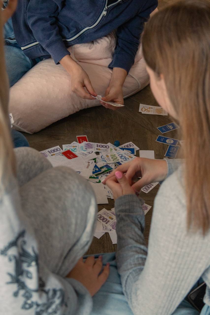 Во Дворце культуры им. П. Ткаченко продолжается осенний лагерь для детей Во Дворце культуры им. П. Ткаченко продолжается осенний лагерь для детей
