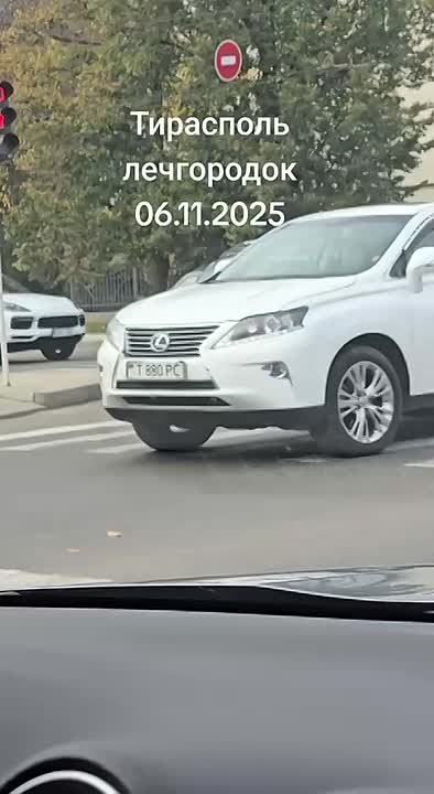 «Киа» догнала «Фольксваген» у Лечгородка в Тирасполе