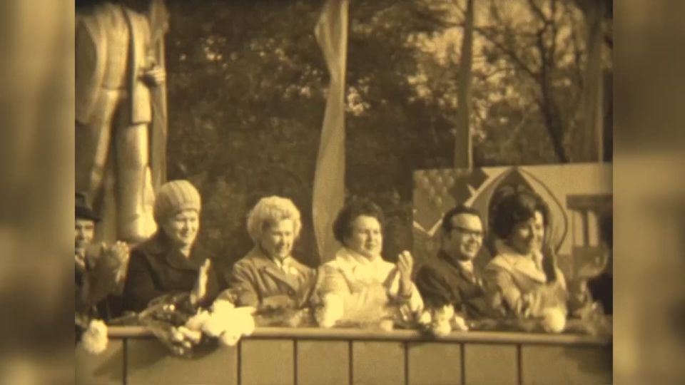 Бендеры, 1974 год. Шествие по улице Ленина в день 7 ноября