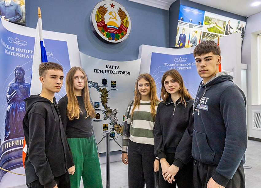 На днях приднестровцы вместе с россиянами отметили День народного единства – праздник, символизирующий стойкость и сплоченность в тяжелейших условиях