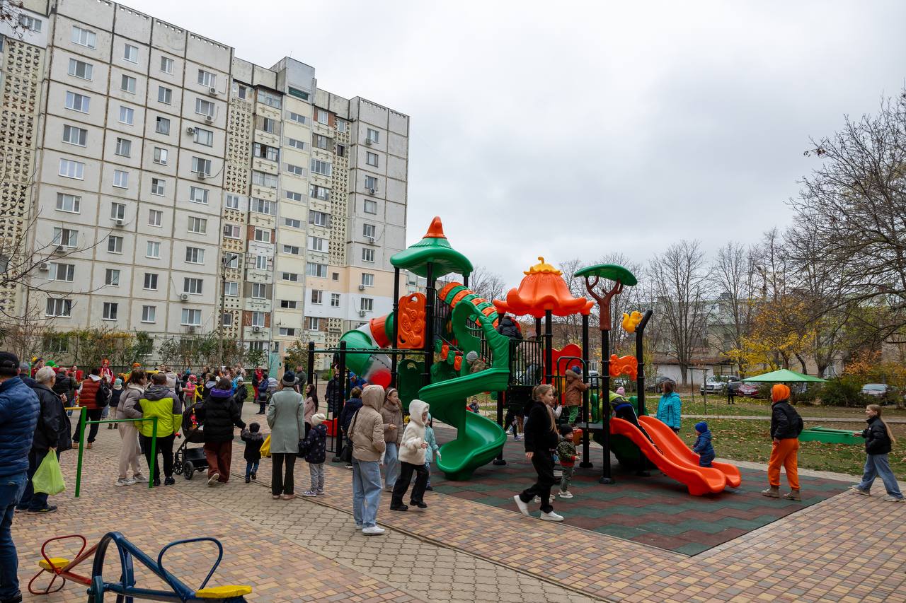 Современная площадка для детей