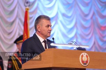 Во Дворце Республики состоялось торжественное мероприятие, посвящённое профессиональному празднику сотрудников МВД