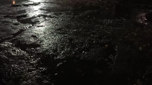 Осенний вечер щедр на осадки — в Бендерах ливень