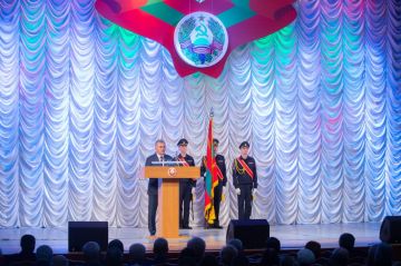 Президент принял участие в торжественном мероприятии по случаю Дня милиции