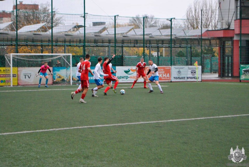 Команды «Динамо-Слободзея» и «ПГУ-Lider» показали зрелищную игру