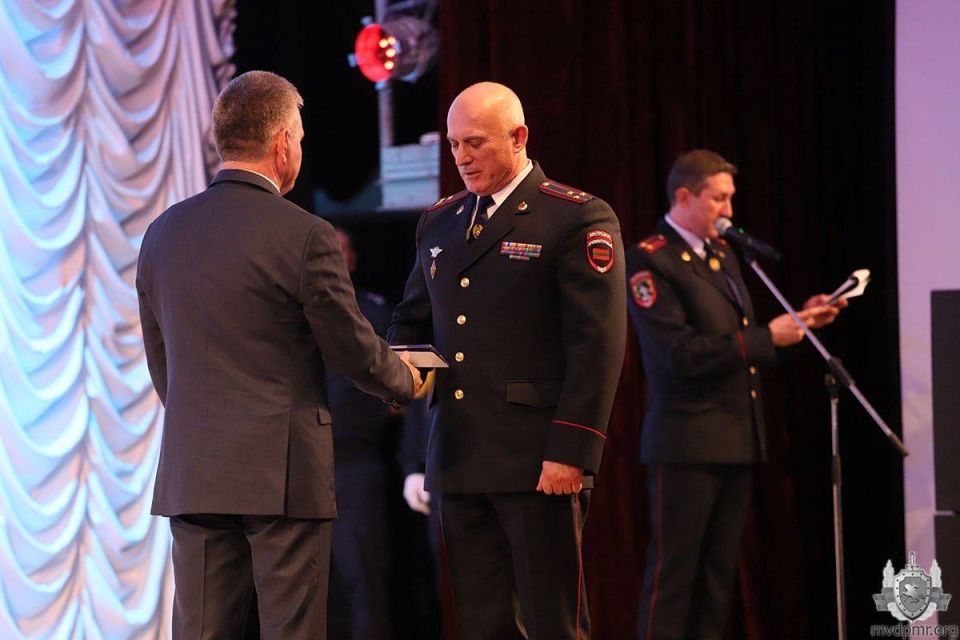 ���� �������: �������� ������ � ������