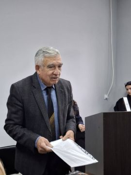 В ПГУ состоялась встреча главного редактора газеты "Приднестровье" Александра Карасева со студентами-журналистами