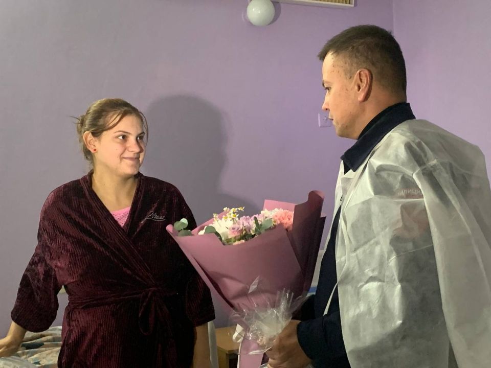 Рождённые в День милиции. Поздравлять малышей, появившихся на свет в День милиции, в Приднестровье уже стало доброй традицией Рождённые в День милиции. Поздравлять малышей, появившихся на свет в День милиции, в Приднестровье уже стало доброй традицией