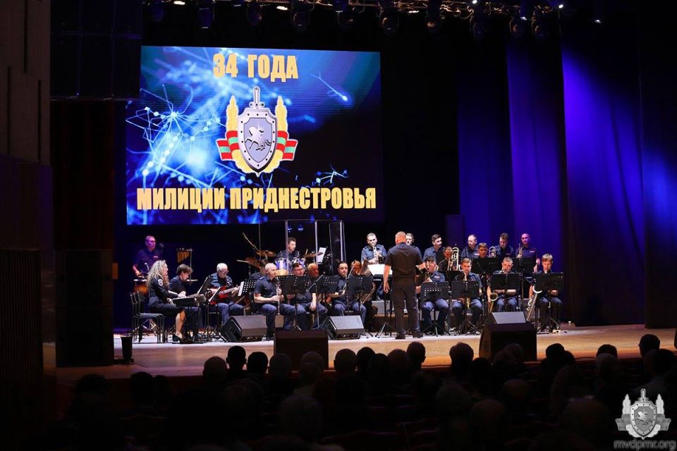 ���� �������: �������� ������ � ������