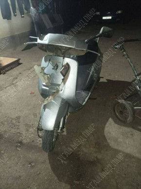 Школьник на мопеде сбил пьяного пешехода в Кицканах и сам попал в больницу