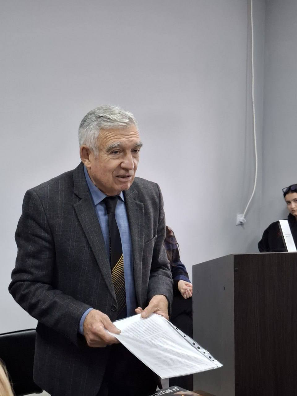 В ПГУ состоялась встреча главного редактора газеты "Приднестровье" Александра Карасева со студентами-журналистами