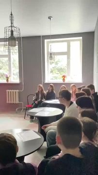 Вейп — химическая атака!. В рамках Декады молодёжи в Лечебно-диагностическом центре прошла интерактивная встреча с семиклассниками школы №13