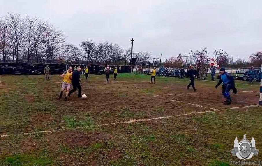 Мини-футбол в СМВЧ. Турнир по мини-футболу состоялся 11 ноября между военнослужащими Специальной моторизованной войсковой части МВД ПМР Мини-футбол в СМВЧ. Турнир по мини-футболу состоялся 11 ноября между военнослужащими Специальной моторизованной войсковой части МВД ПМР