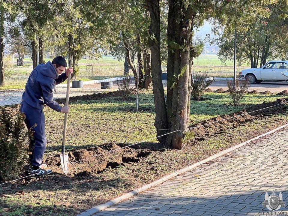 Пятикурсники ТЮИ на Кицканском плацдарме Пятикурсники ТЮИ на Кицканском плацдарме
