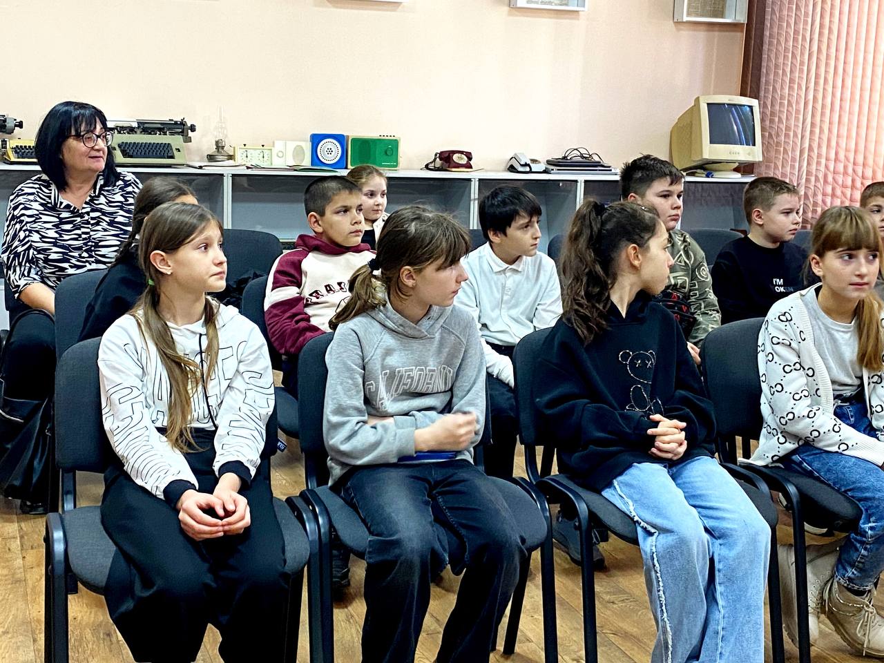 Четвероклашки из Паркан окунулись в мир настоящей журналистики Четвероклашки из Паркан окунулись в мир настоящей журналистики