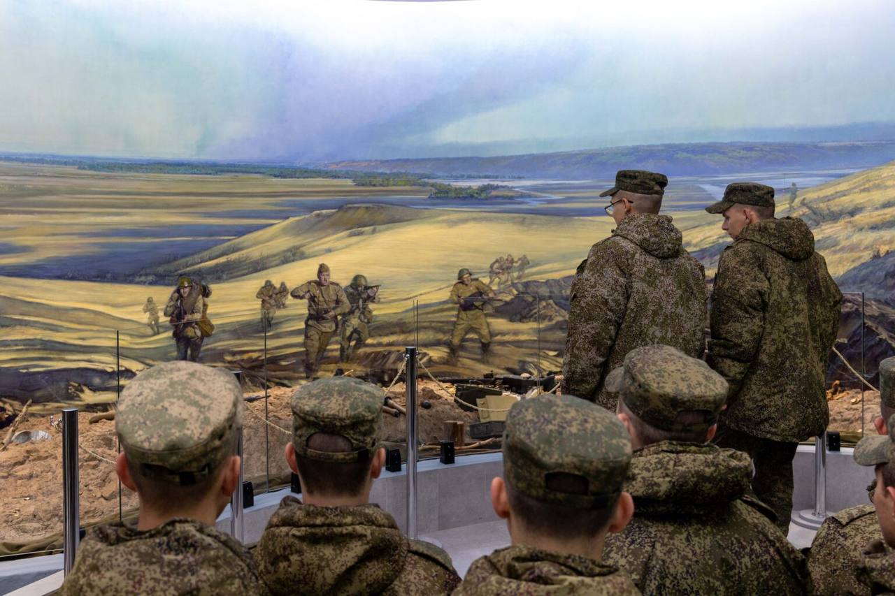 С ЭКСКУРСИЕЙ В ГОСУДАРСТВЕННЫЙ ИСТОРИКО-КРАЕВЕДЧЕСКИЙ МУЗЕЙ С ЭКСКУРСИЕЙ В ГОСУДАРСТВЕННЫЙ ИСТОРИКО-КРАЕВЕДЧЕСКИЙ МУЗЕЙ