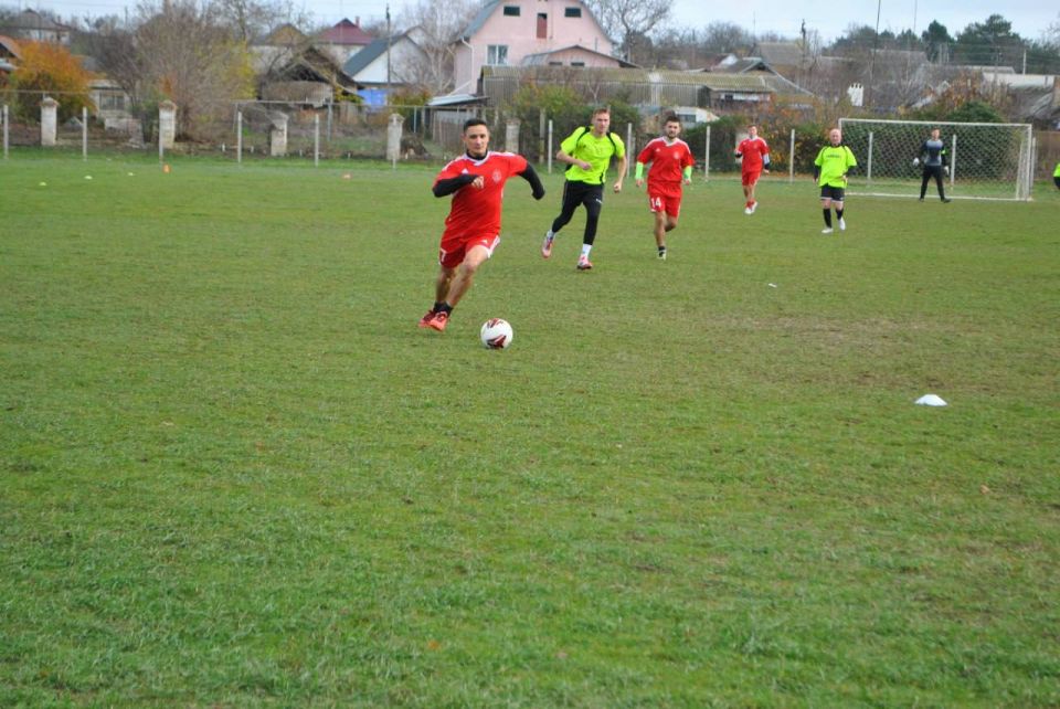 Яркие матчи и неожиданные результаты Яркие матчи и неожиданные результаты