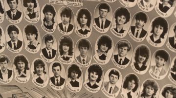 В гимназии представили уникальную выставку виньеток разных лет