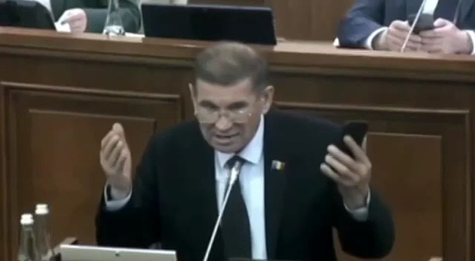 В Молдове обвинили Пушкина в появлении геев* в республике