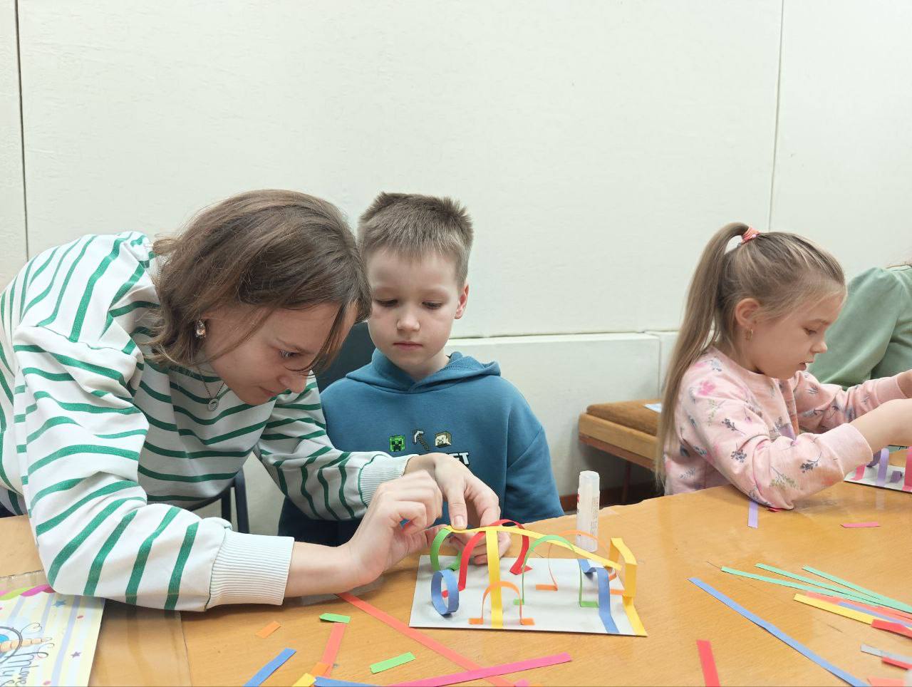 В тему действующих экспозиций ПГХМ — и к 30-летию кафедры «Архитектура» Бендерского политехнического института В тему действующих экспозиций ПГХМ — и к 30-летию кафедры «Архитектура» Бендерского политехнического института