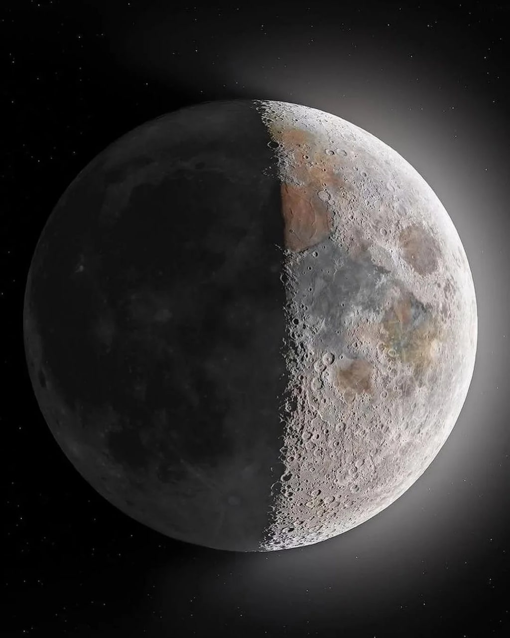 "Гигантская луна": самая четкая фотография Луны, когда-либо сделанная в открытом доступе, с разрешением 1,3 гигапикселя "Гигантская луна": самая четкая фотография Луны, когда-либо сделанная в открытом доступе, с разрешением 1,3 гигапикселя