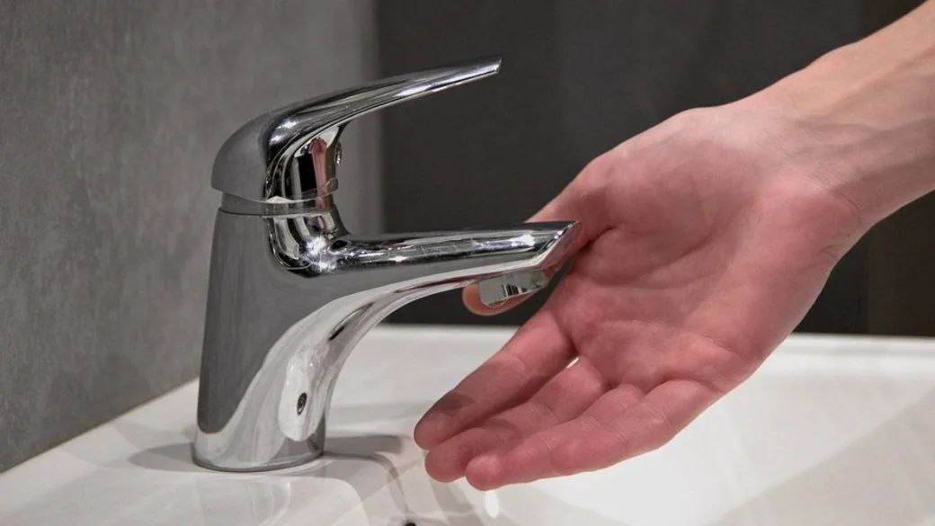 Временно без воды. ГУП «Водоснабжение и водоотведение», филиал в г. Бендеры, сообщает, что 18 ноября с 08:30 и до окончания работ в связи с аварийным ремонтом водопровода по адресу: ул. Дружбы, 1А, будет временно перекрыто...