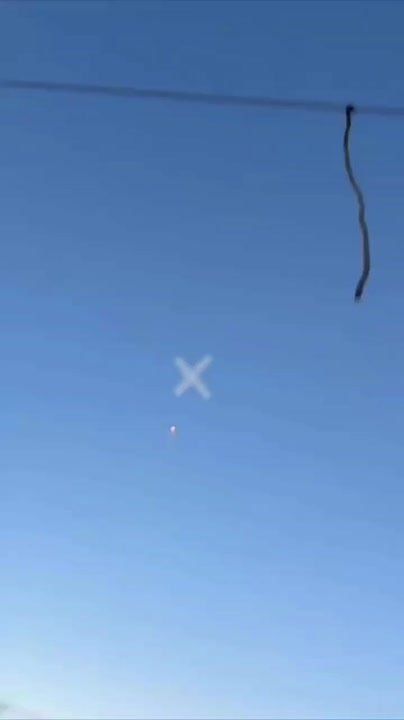В сети публикуют момент прилета крылатой ракеты (предположительно) Х-101 в Тернополе