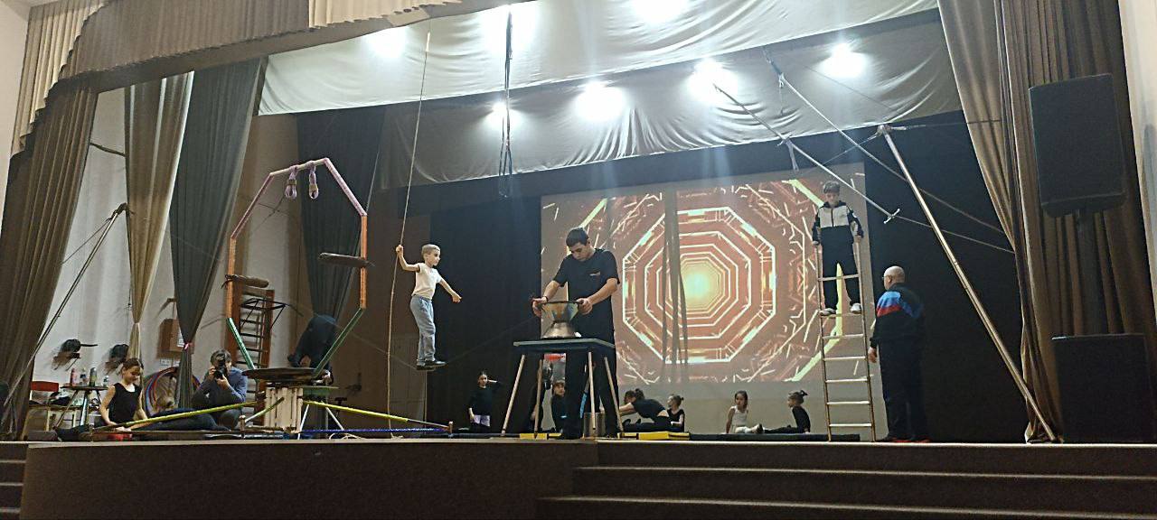 После капитального ремонта неузнаваемо преобразился в лучшую сторону Дом культуры села Делакеу Григориопольского района После капитального ремонта неузнаваемо преобразился в лучшую сторону Дом культуры села Делакеу Григориопольского района