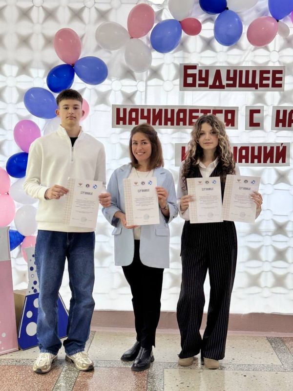 В Министерстве просвещения подвели итоги Международного сетевого проекта «Главная профессия на Земле»