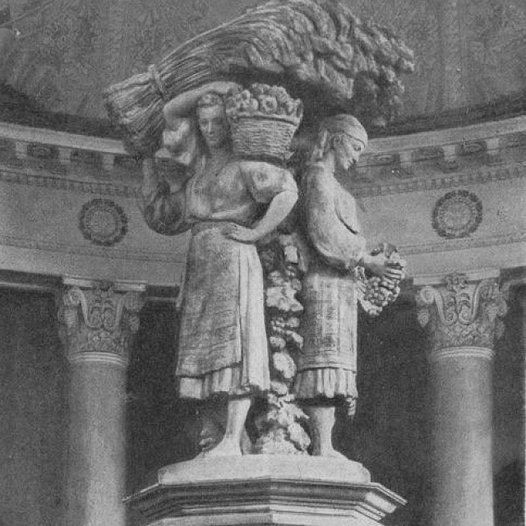 Павильон «Молдова» на ВДНХ использовался как чебуречная – вместо выставки достижений Молдовы там устроили кафешку Павильон «Молдова» на ВДНХ использовался как чебуречная – вместо выставки достижений Молдовы там устроили кафешку