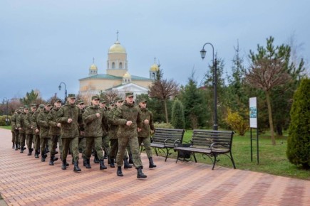 СУВОРОВЦЫ С ЭКСКУРСИЕЙ ПОСЕТИЛИ ВОЕННО-МЕМОРИАЛЬНЫЕ КОМПЛЕКСЫ БЕНДЕР
