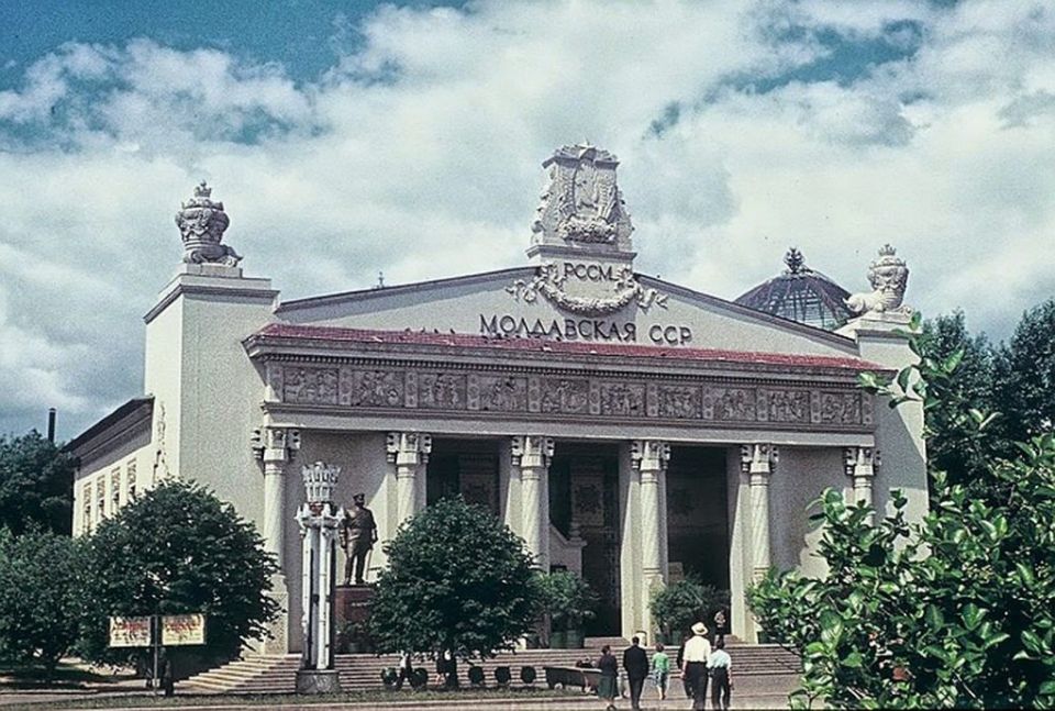 Павильон «Молдова» на ВДНХ использовался как чебуречная – вместо выставки достижений Молдовы там устроили кафешку