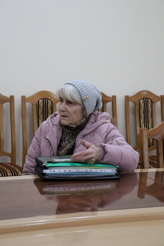 Сегодня глава столичной администрации Илона Тюряева провела очередной приём граждан Сегодня глава столичной администрации Илона Тюряева провела очередной приём граждан