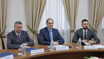         ,   5+2      ,          . .       