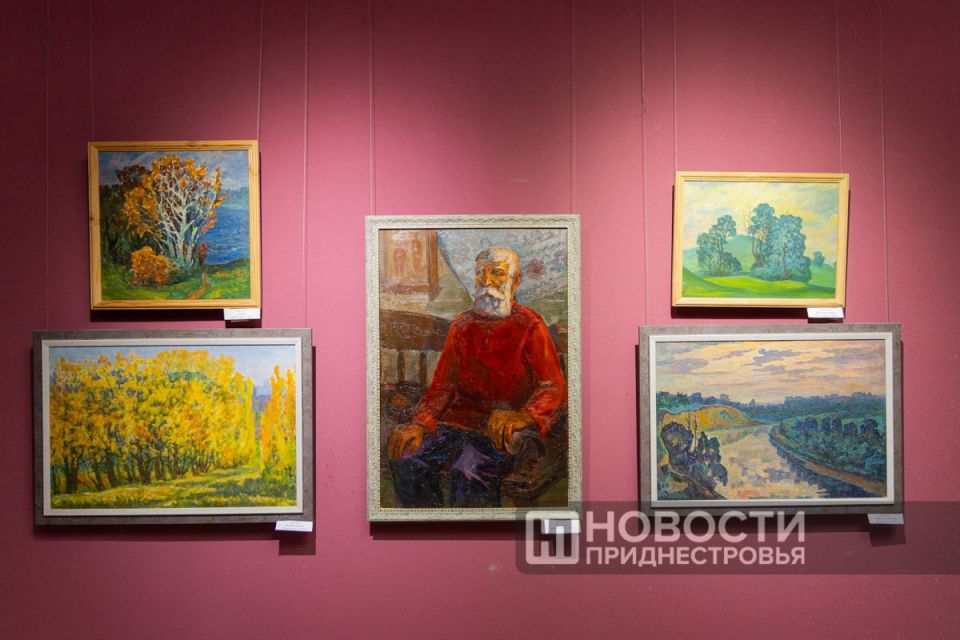 «Покровский вернисаж» в картинной галерее Тирасполя «Покровский вернисаж» в картинной галерее Тирасполя