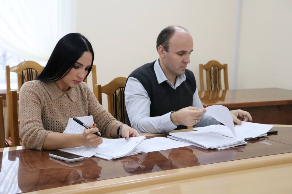 Сегодня глава столичной администрации Илона Тюряева провела очередной приём граждан Сегодня глава столичной администрации Илона Тюряева провела очередной приём граждан