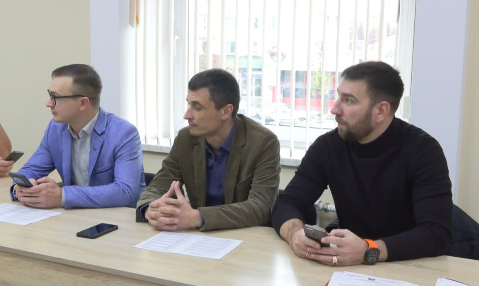 В Бендерах сегодня прошла итоговая сессия 26 созыва городского Совета народных депутатов В Бендерах сегодня прошла итоговая сессия 26 созыва городского Совета народных депутатов