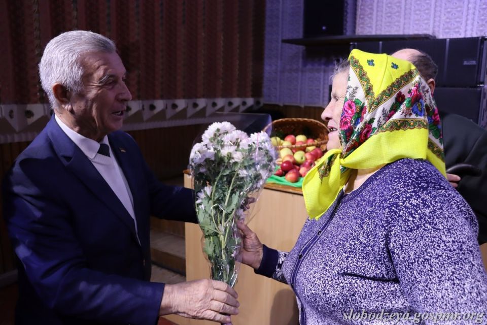Слободзейцы отмечают Храмовый праздник молдавской части города Слободзейцы отмечают Храмовый праздник молдавской части города