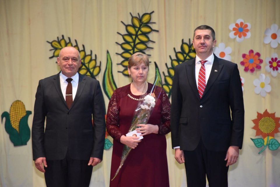 В Доме культуры села Хрустовая прошло тёплое и по-настоящему значимое мероприятие, посвящённое храмовому празднику и 480-летию населённого пункта В Доме культуры села Хрустовая прошло тёплое и по-настоящему значимое мероприятие, посвящённое храмовому празднику и 480-летию населённого пункта