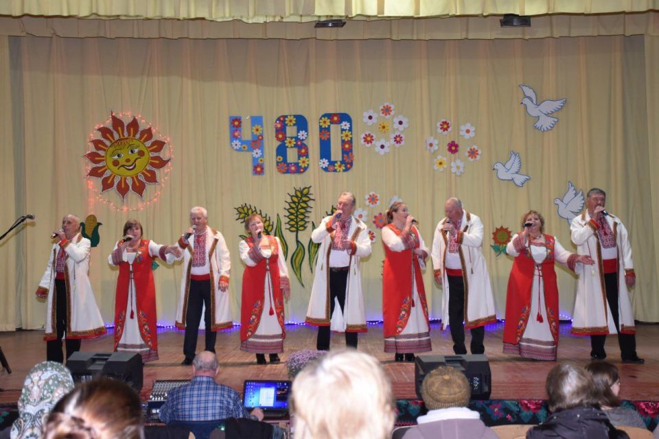 В Доме культуры села Хрустовая прошло тёплое и по-настоящему значимое мероприятие, посвящённое храмовому празднику и 480-летию населённого пункта