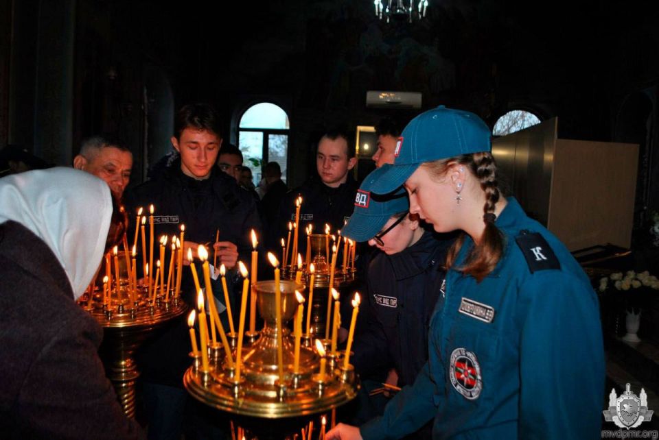 Почитая православные традиции Почитая православные традиции